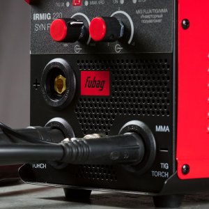 Полуавтомат сварочный FUBAG IRMIG 220 SYN FLUX в Хабаровске фото