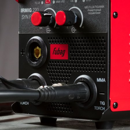 Полуавтомат сварочный FUBAG IRMIG 220 SYN FLUX в Хабаровске фото