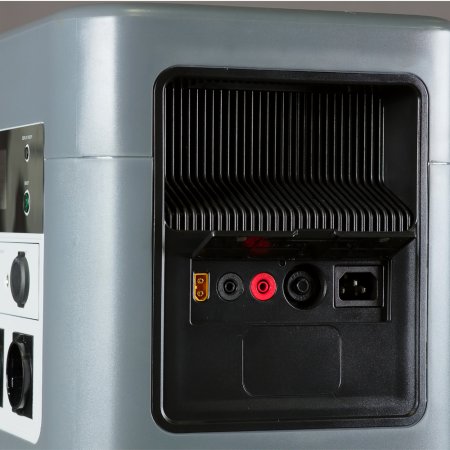 Портативная электростанция FUBAG AS 4800i (аккумулятор LiFePO4) в Хабаровске фото